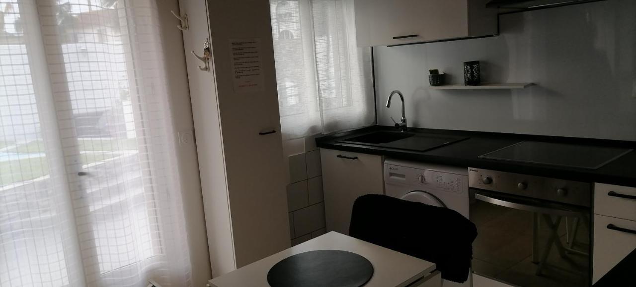 Petite Maison Лурд Екстериор снимка