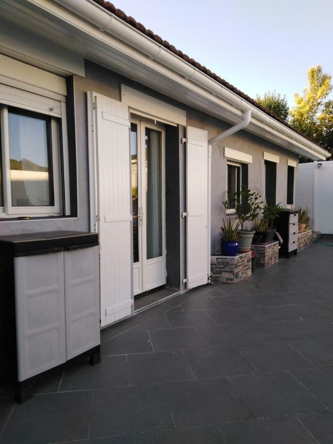 Petite Maison Лурд Екстериор снимка